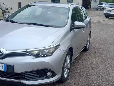 Usato 2016 Toyota Auris 1.4 Diesel 112 CV (9.900 €)