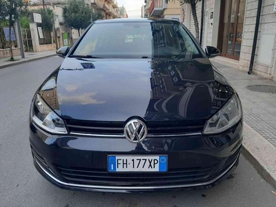 Usato 2017 VW Golf VII 1.6 Diesel 110 CV (13.990 €)