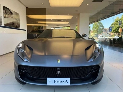 Usato 2018 Ferrari 812 6.5 Benzin 796 CV (375.000 €)