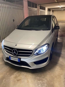 Usato 2018 Mercedes B200 2.1 Diesel 136 CV (24.000 €)