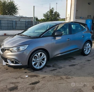 Usato 2018 Renault Scénic IV 1.5 Diesel 110 CV (15.500 €)