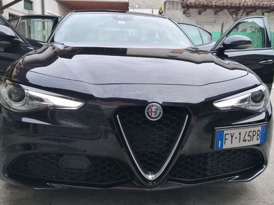 Usato 2019 Alfa Romeo Giulia 2.1 Diesel 160 CV (19.900 €)