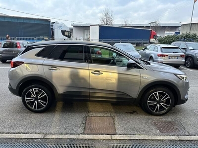 Usato 2019 Opel Grandland X 1.2 Benzin 131 CV (18.400 €)