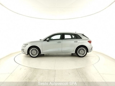 Usato 2022 Audi A3 Sportback 1.0 Benzin 110 CV (27.800 €)