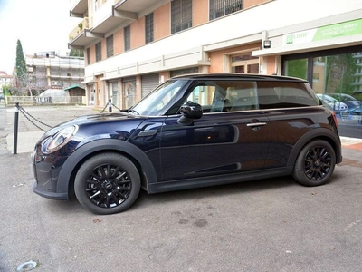 Usato 2022 Mini Cooper 1.5 Benzin 136 CV (24.500 €)