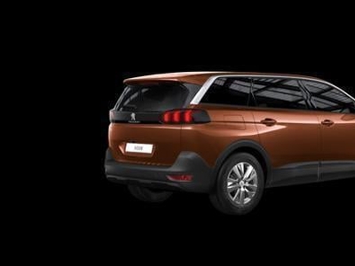 Usato 2023 Peugeot 5008 1.2 Benzin 131 CV (33.540 €)