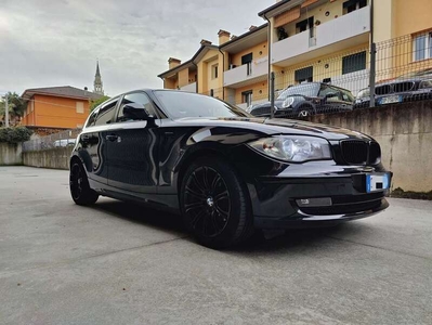 Venduto BMW 118 118 Serie 1 E/81-87 d. - auto usate in vendita