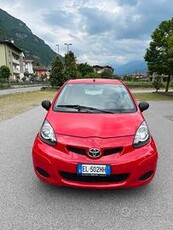 Aygo Connect Red Edition NEOPATENTATI