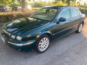 Jaguar benzina x t ype 2500 cambio manuale