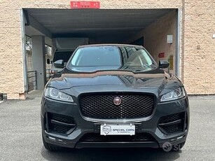 Jaguar F-Pace 2.0 D 180 CV AWD aut. R-Sport HUNDRE