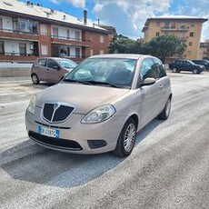 Lancia Ypsilon 1.2 Argento