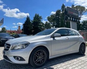 Mercedes -benz A 160CDI MANUALE NAVIGATORE 2015