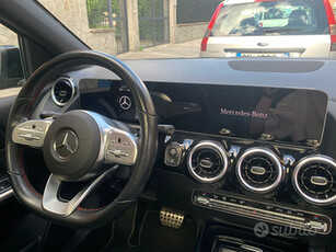 Mercedes-Benz b200 amg-line full