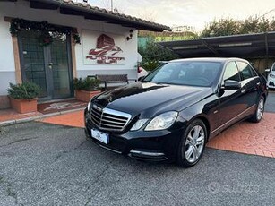 MERCEDES-BENZ E 220 CDI BlueEFFICIENCY Avantgard