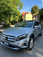 Mercedes-Benz Gla 200 4 matic