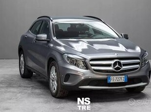 Mercedes-Benz GLA 250 2.0 211CV Business