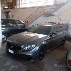 MERCEDES C 6.3 AMG 476cv