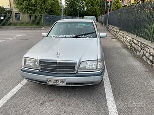 Mercedes c180 elegance asi
