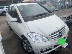 MERCEDES CLASSE A 160 Avantgarde Automatica neopat