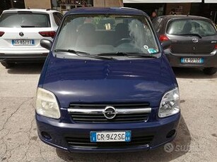 OPEL Adam - 2004