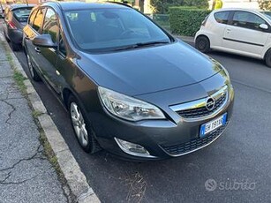 Opel Astra 1.7 CDTI 110CV 5 porte Cosmo