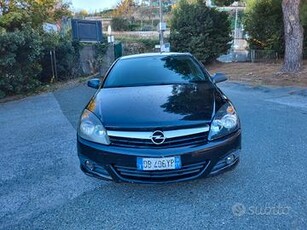 Opel Astra GTC 1.9 16V CDTI 150CV 3 porte Sport