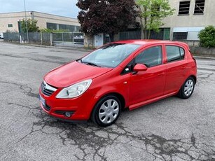 Opel corsa 1.2 benzina neopatentati