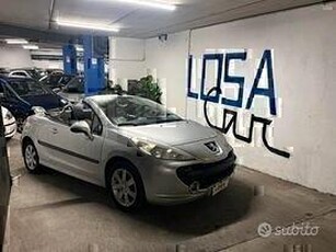 Peugeot 207 1.6 HDi 110CV CC Tecno