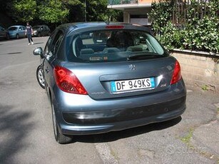 Peugeot 207 - 2007