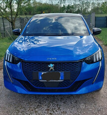 Peugeot 208 gt elettrica