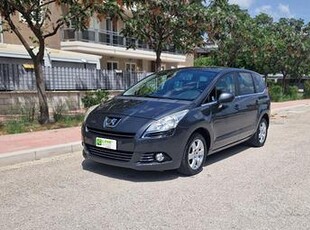 PEUGEOT 5008 1.6 HDi 112CV Business TAGLIANDATA!