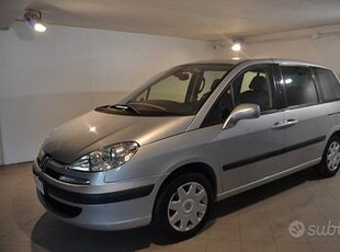 PEUGEOT 807 2.2 HDi 7 POSTI TRAS DISABILE