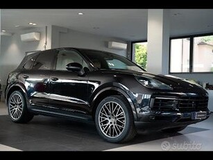 PORSCHE Cayenne 3.0 V6