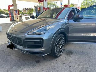 Porsche Cayenne Coupè Hybrid