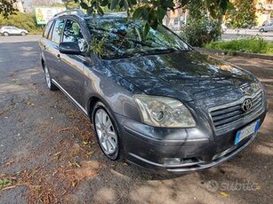 Toyota Avensis 2.2 D-4D 16V Station Wagon