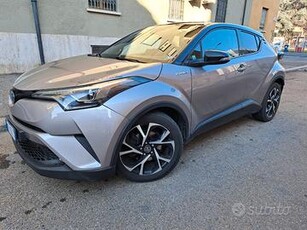 TOYOTA C-HR 2018 1.8 Hybrid trend trend pelle ecc