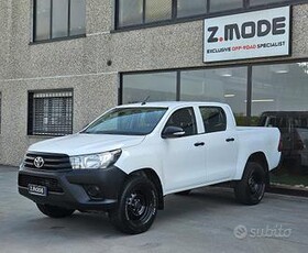 Toyota hilux pick up unico proprietario iva espost