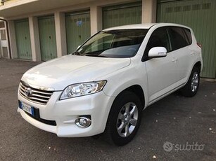 TOYOTA RAV4 3ª serie - 2011