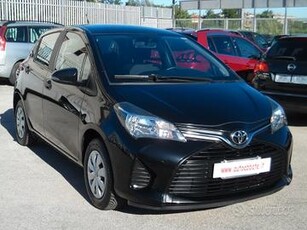 Toyota Yaris 1.0 5 porte Active