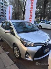Toyota Yaris active 1.0 5 porte benzina anno 2015