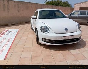 Volkswagen Maggiolino 1.6 TDI Design 2012