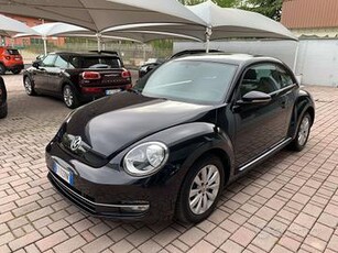 Volkswagen Maggiolino Maggiolino 1.6 tdi Design 10