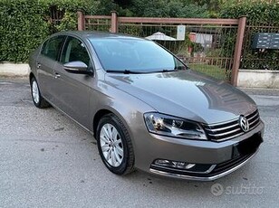 Volkswagen Passat 1.6 TDI Trendline BlueM. Tech.