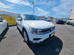 Volkswagen Tiguan 2.0 TDI SCR DSG Business BlueMot