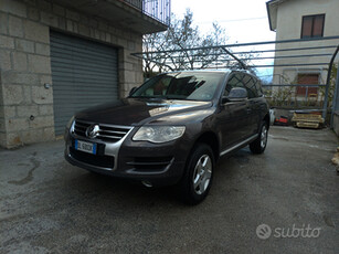 Volkswagen Touareg 2.5 R5 restyling