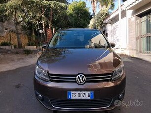 Volkswagen Touran 1.6 TDI DSG Comfort line 2014