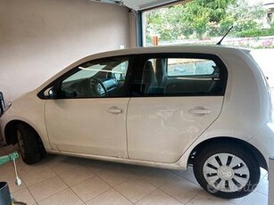 Volkswagen Up Bianca