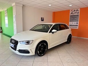 Audi A3 SPB 1.6 TDI 105 CV S-LINE XENO NAVI PERMUT