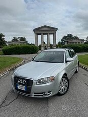 Audi A4 2.0 TDI Automatica 7Marce