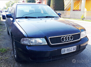 Audi A4 B5 1997 1°serie